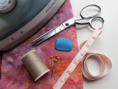 Supplies for sewing a hem.