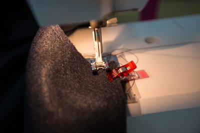 Some prior sewing knowledge is required for this step.