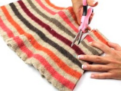 Cut Lower Neck Edge