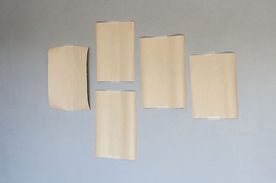 The cut kraft paper allows you to play around with different arrangements.