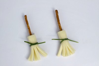 A great snack for kids to bring to school or parties.