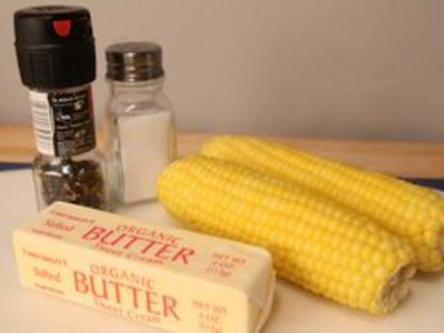 How to Cook Corn-on-the-Cob on the Stove