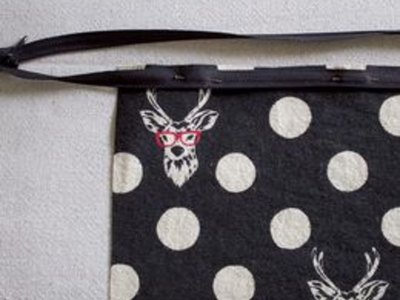 Pin zipper to seam allowance.