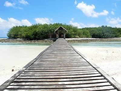 Best Places for Single Women in their 50s to Travel