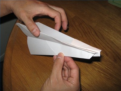 Your plane will not fly if the wings droop.