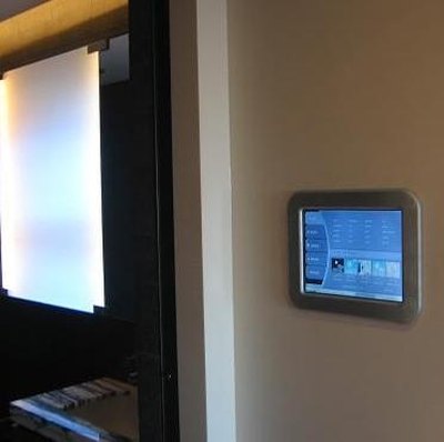Personal client--in-wall Windows XP-based touch panel