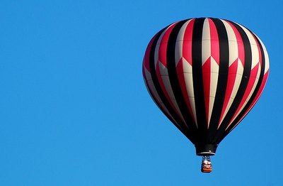 Enjoy a hot air balloon ride with your love.