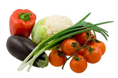 Raw vegetables are alternatives to fermentable carbohydrates.