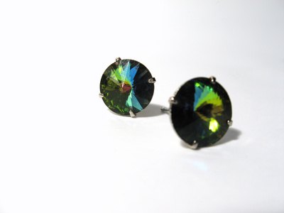 Emeralds are difficult to cut.