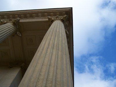 parthenon collumn