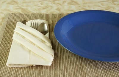 The fancy silverware pouch napkin lends a decorative look to your silverware.