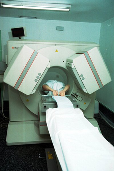 Doctors can identify a bulging disc with magnetic resonance imaging.