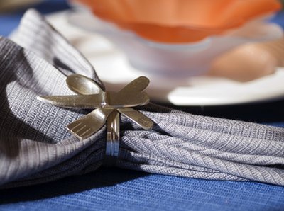 Using napkin rings can save you a lot of time.