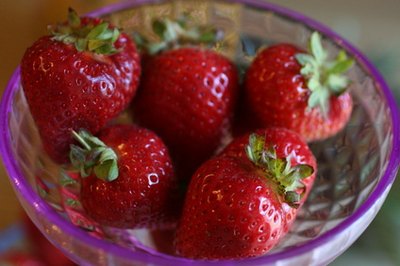 Use red berries as a fruit filling.