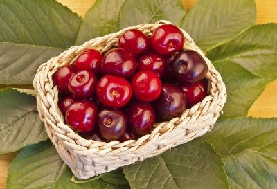 Cherries have a low caloric content.