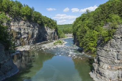 The Genesee river drains into Lake Ontario.