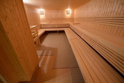 Sauna room in Los Angeles community center