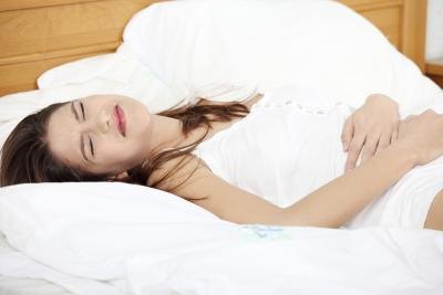 One of the side effects of Isoprinosine is having stomach pains after ingesting food.