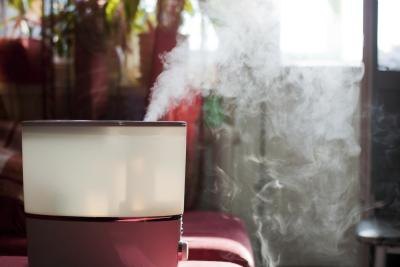 Place a vaporizer or humidifier in the child’s bedroom.