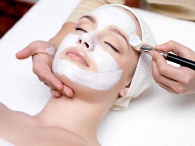Lactic acid is the mildest of all chemical peels.