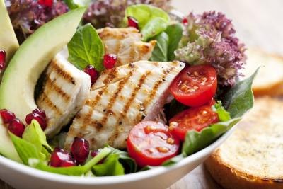 Eat foods that promote healthy digestion prior to drinking beer.