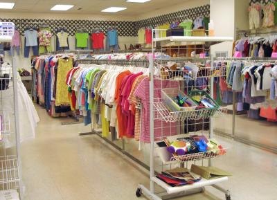Obtain thrift store values for clothing items without receipts.