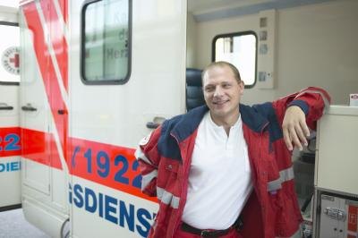 New Jersey is one of the top paying states for EMT-Bs.