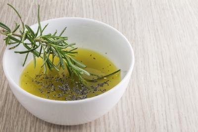 Drizzle olive oil on top.