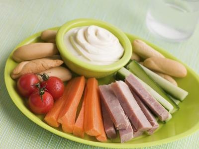 Focus on finger foods when preparing snacks for young children.