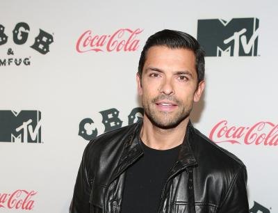 Mark Consuelos.