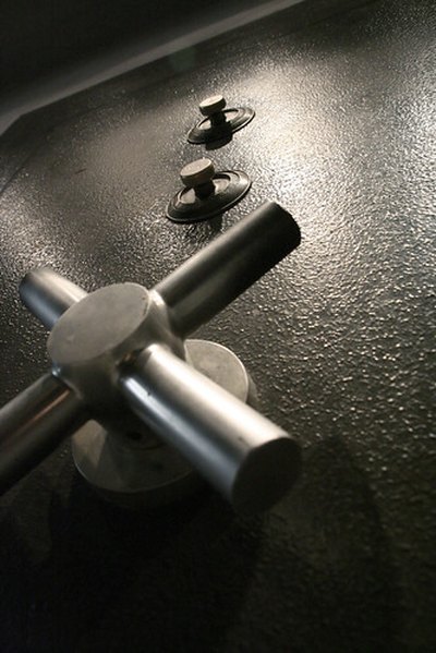 Higher rates require your deposit to be locked in for a pre-set period