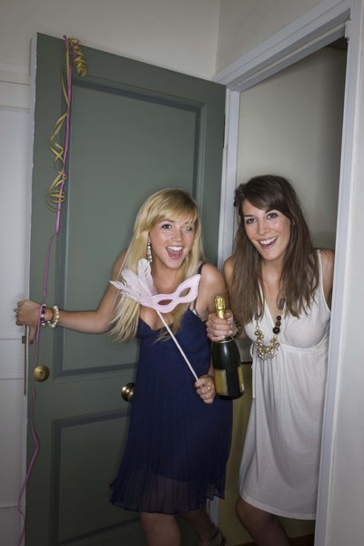 Women arrive at party