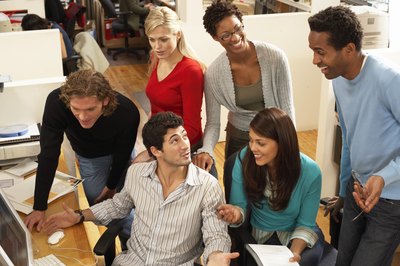 A decentralized organizational structure allows faster decision-making