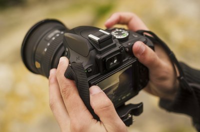 Setting up a digital camera on a tripod