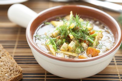 Vegetable soup with fennel