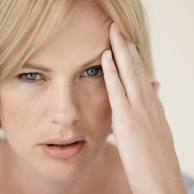 Eye swelling accompanies painfulness, eye drooping and loss of eye movement in moderate to extreme sinus infections.