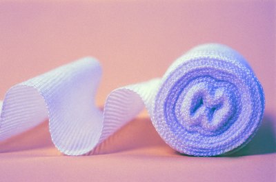 Doctors no longer wrap broken ribs. Compression bandaging can ease the pain, but may prevent deep breathing.