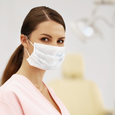 Woman wearing a medical mask