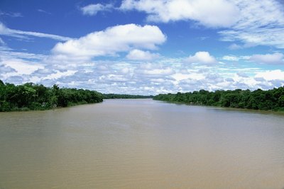 the Amazon river is 4,080 miles long