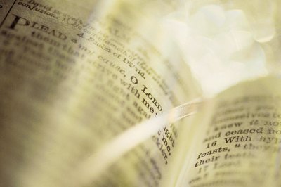 Have dramatic reading performances.