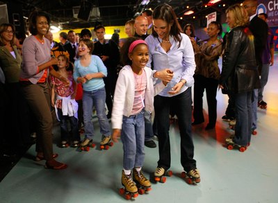 Sasha Obama at skate party