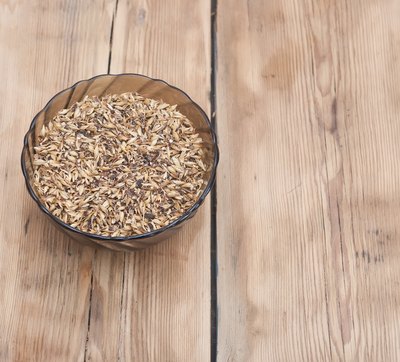 Grains of barley in a glass bowl