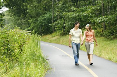 Because the leg muscles are made to feel weak as a result of a trapped nerve, you may begin to walk with an abnormal gait.