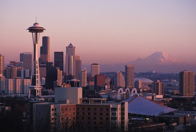 The state of Washington paid the highest average salary.