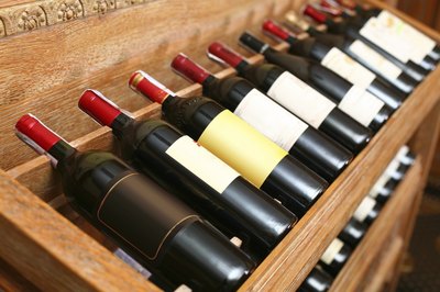 Some types of businesses that must acquire federal licenses include those that deal in alcohol, tobacco and firearms, drug manufacturing and broadcasting.