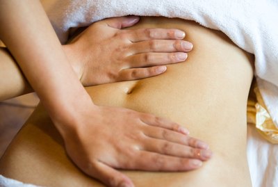 Lymphatic massage reduces liposuction swelling and speeds up recovery.