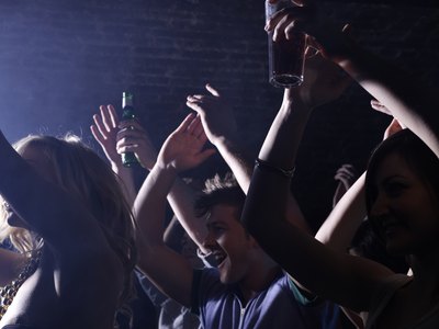 Zen 18+ is a nightclub for exclusively for those under 21.