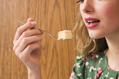 A toothache that only occurs when eating could be because of tooth decay or a crack in the tooth on that side