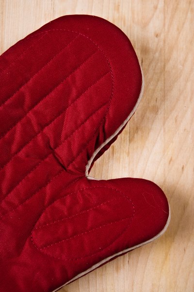 Oven mitt on table