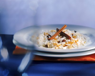 Sprinkle cinnamon on your breakfast.